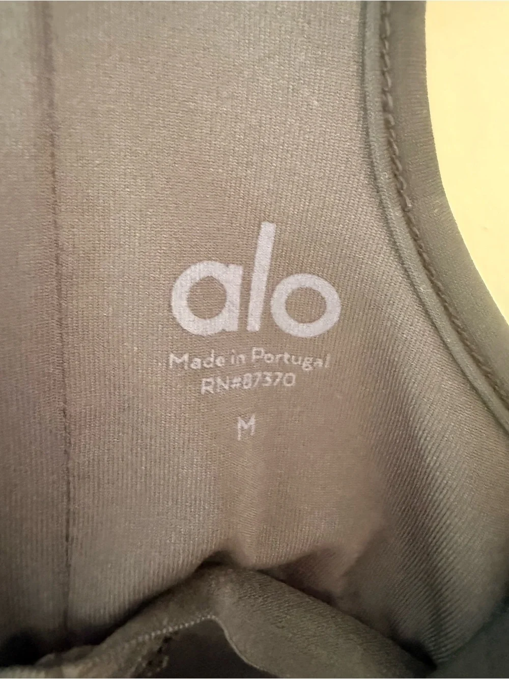 Alo camo sports bra- med